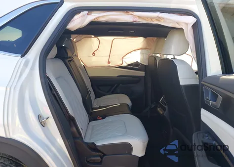 2025 Volkswagen Atlas Cross Sport 2.0T Sel Premium R-Line z USA, uszkodzony, nr VIN 1V2FE2CA6SC210792